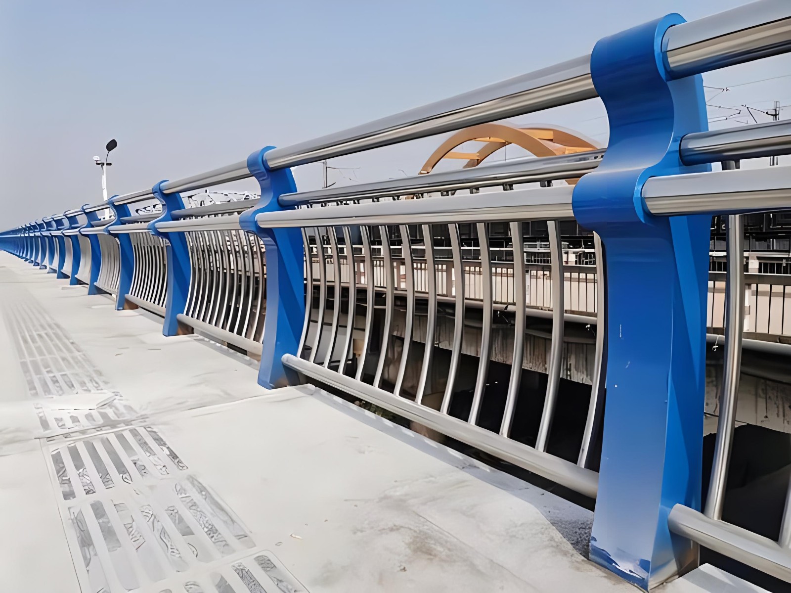 南昌不锈钢复合管护栏制造工艺要求及其重要性